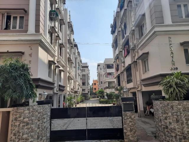 2 BHK Apartment in Haltu for rent Kolkata. The reference number is 21323138