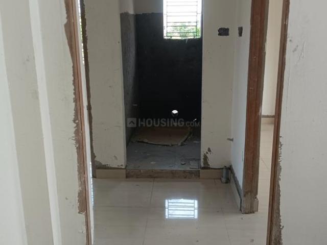 2 BHK Apartment in Haltu for resale Kolkata. The reference number is 21100008