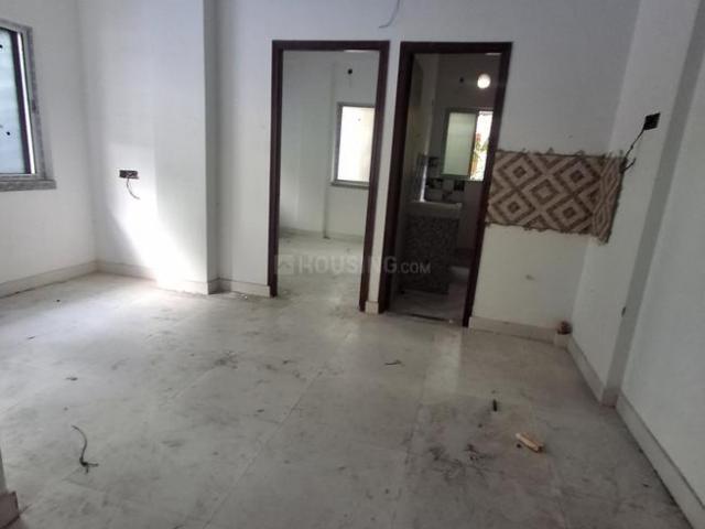 2 BHK Apartment in Haltu for resale Kolkata. The reference number is 21197147