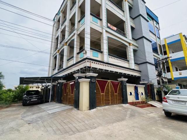 2 BHK Apartment in Hanamkonda for rent Warangal. The reference number is 16665087