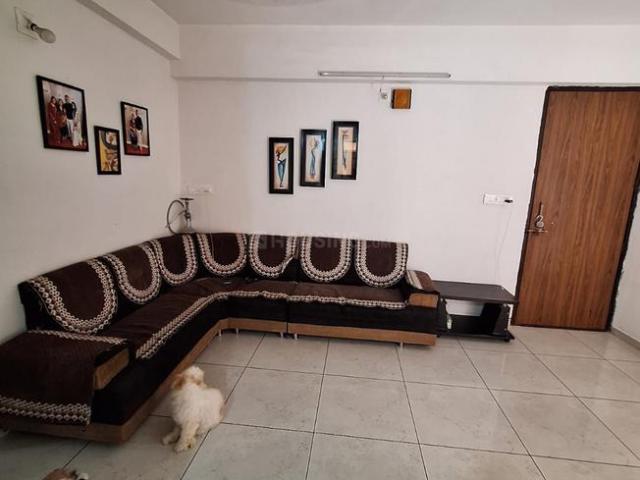2 BHK Apartment in Hanspura for rent Ahmedabad. The reference number is 19190949