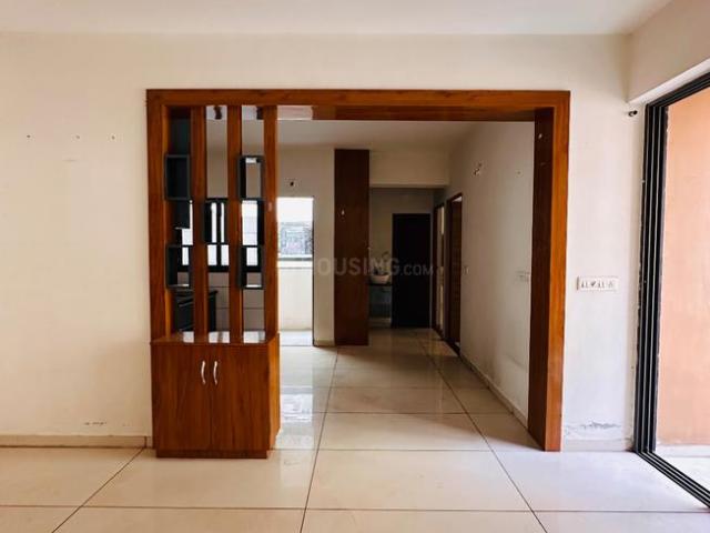 2 BHK Apartment in Hanspura for resale Ahmedabad. The reference number is 21149650