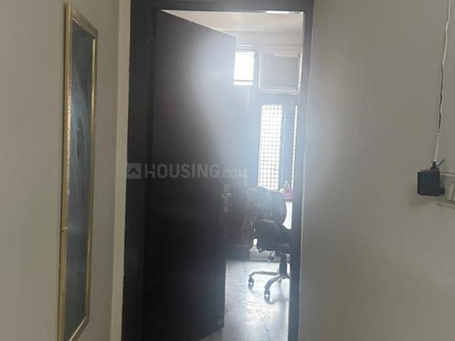 2 BHK Apartment in Hari Nagar for rent New Delhi. The reference number is 20803239