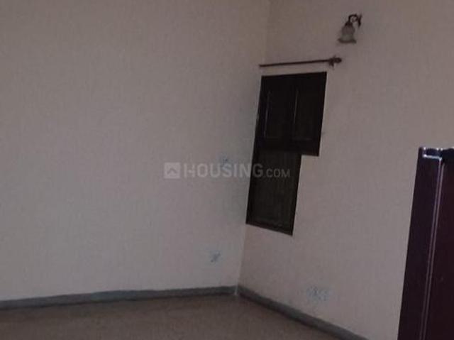 2 BHK Apartment in Hari Nagar for rent New Delhi. The reference number is 21124440