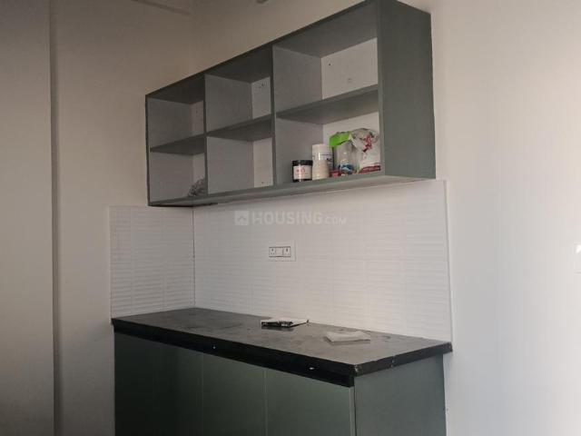 2 BHK Apartment in Hebbal for rent Bengaluru. The reference number is 19077102