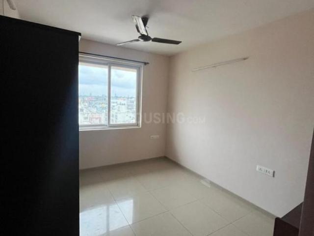 2 BHK Apartment in Hebbal for resale Bengaluru. The reference number is 21150636