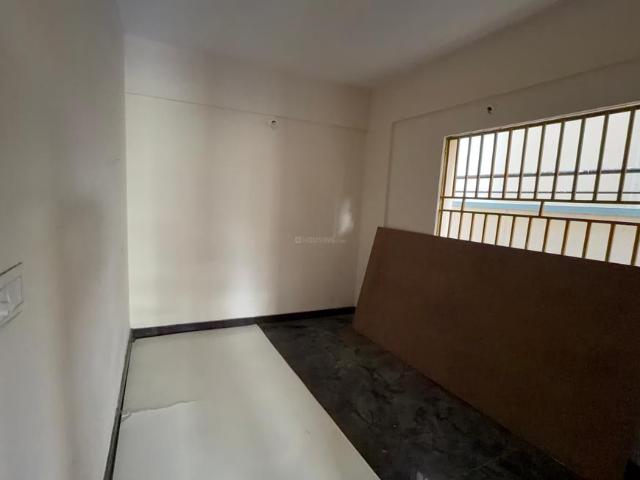 2 BHK Apartment in Hebbal Kempapura for rent Bengaluru. The reference number is 20553057