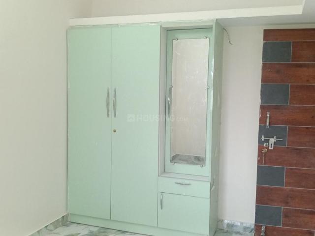 2 BHK Apartment in Hebbal Kempapura for rent Bengaluru. The reference number is 20995498