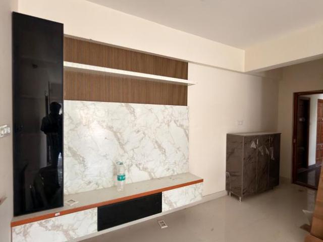 2 BHK Apartment in Hebbal Kempapura for rent Bengaluru. The reference number is 21053074