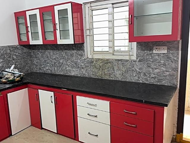2 BHK Apartment in Hitech City for rent Hyderabad. The reference number is 19105311