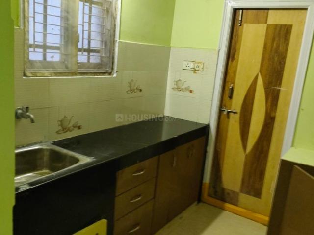 2 BHK Apartment in Himayath Nagar for rent Hyderabad. The reference number is 20984390