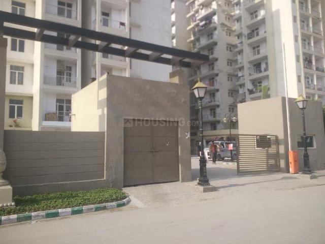 2 BHK Apartment in Hindan Residential Area for resale Ghaziabad. The reference number is 19302641