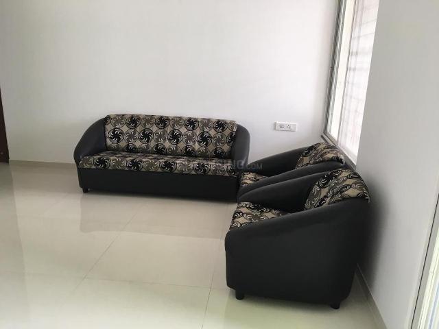 2 BHK Apartment in Hinjawadi Phase 2 for rent Pune. The reference number is 21041322