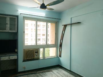 2 BHK Apartment in Hiranandani Estate for rent Thane. The reference number is 17994016