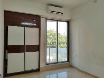 2 BHK Apartment in Hiranandani Estate for rent Thane. The reference number is 19493560