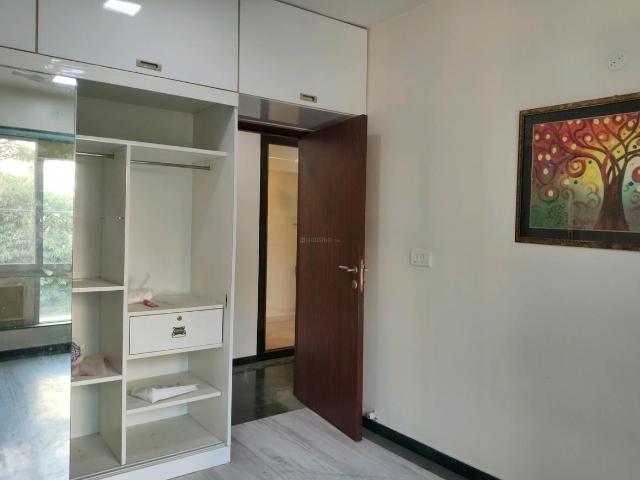 2 BHK Apartment in Hiranandani Estate for rent Thane. The reference number is 19493801