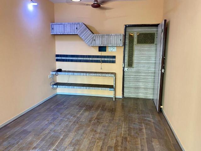 2 BHK Apartment in Hiranandani Estate for rent Thane. The reference number is 19634205