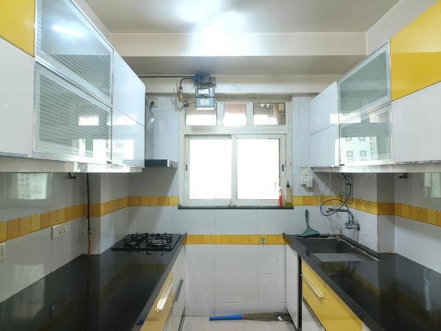 2 BHK Apartment in Hiranandani Estate for rent Thane. The reference number is 19781872