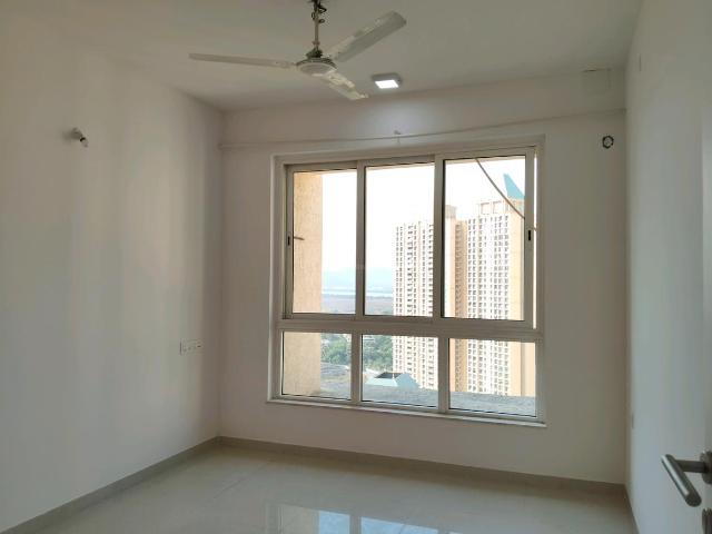 2 BHK Apartment in Hiranandani Estate for rent Thane. The reference number is 20119697