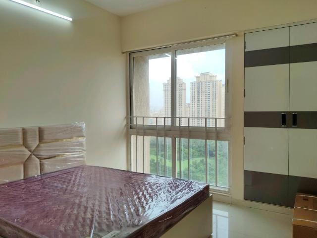 2 BHK Apartment in Hiranandani Estate for rent Thane. The reference number is 20223075