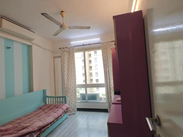 2 BHK Apartment in Hiranandani Estate for rent Thane. The reference number is 20278811