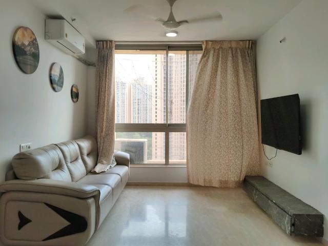 2 BHK Apartment in Hiranandani Estate for rent Thane. The reference number is 20315588