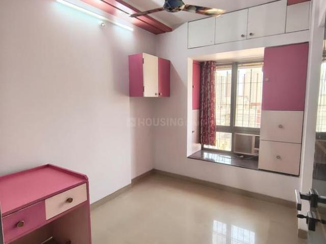 2 BHK Apartment in Hiranandani Estate for rent Thane. The reference number is 20396098