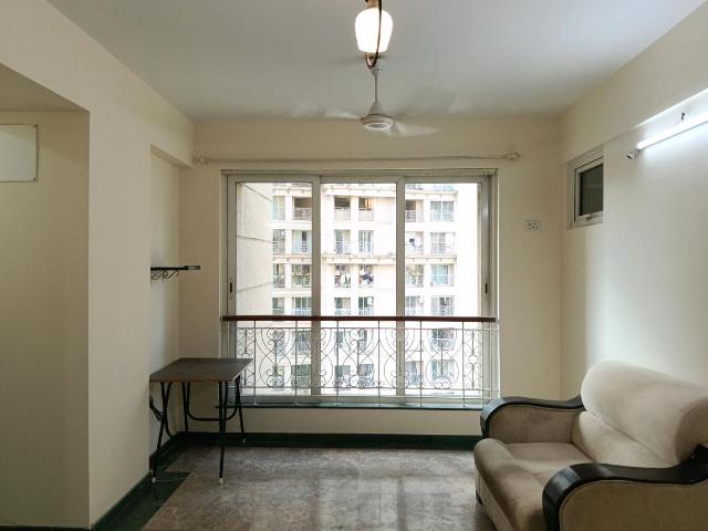 2 BHK Apartment in Hiranandani Estate for rent Thane. The reference number is 20482642