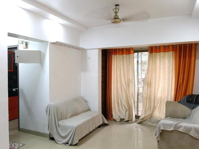 2 BHK Apartment in Hiranandani Estate for rent Thane. The reference number is 20711843