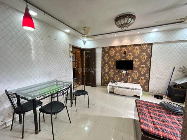 2 BHK Apartment in Hiranandani Estate for rent Thane. The reference number is 21080333