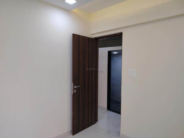 2 BHK Apartment in Hiranandani Estate for resale Thane. The reference number is 18637918