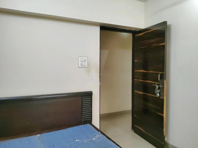 2 BHK Apartment in Hiranandani Estate for resale Thane. The reference number is 20840160