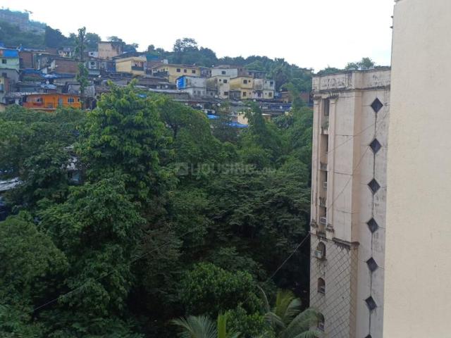 2 BHK Apartment in Hiranandani Estate for resale Thane. The reference number is 20325100
