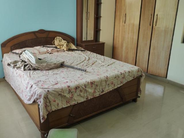 2 BHK Apartment in Hiranandani Estate for resale Thane. The reference number is 21081975