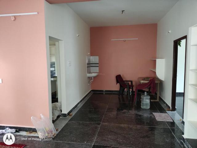 2 BHK Apartment in Hyder Nagar for rent Hyderabad. The reference number is 7494774