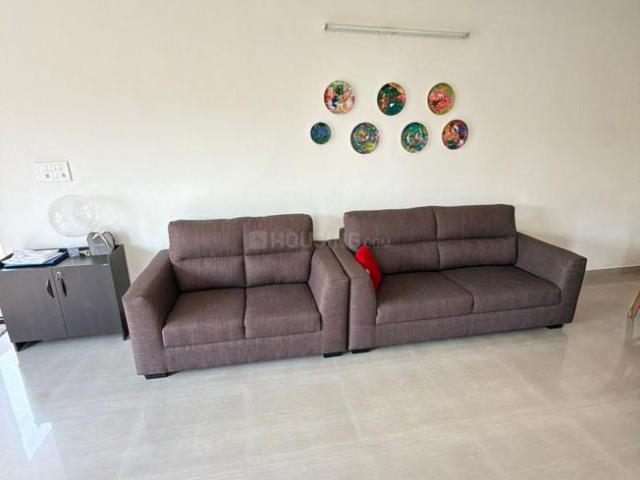 2 BHK Apartment in Indira Nagar for rent Bengaluru. The reference number is 20555100