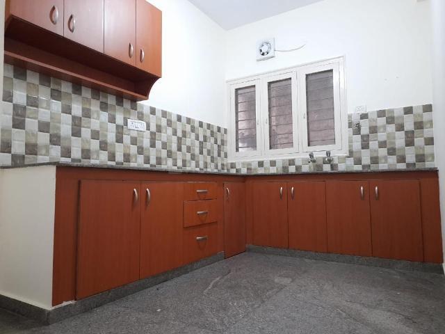 2 BHK Apartment in Indira Nagar for rent Bengaluru. The reference number is 20671234