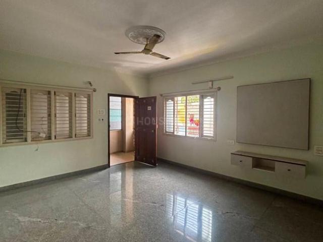 2 BHK Apartment in Indira Nagar for rent Bengaluru. The reference number is 20679249