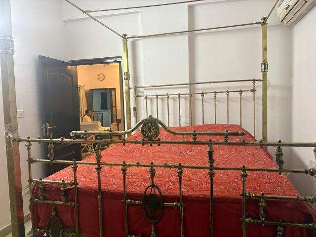 2 BHK Apartment in Indira Nagar for rent Bengaluru. The reference number is 21048841