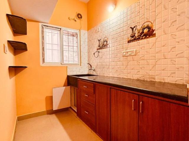 2 BHK Apartment in Indira Nagar for rent Bengaluru. The reference number is 21008630