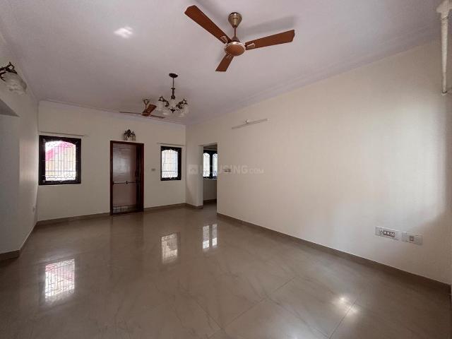2 BHK Apartment in Indira Nagar for rent Bengaluru. The reference number is 21129280