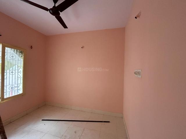 2 BHK Apartment in Indira Nagar for rent Bengaluru. The reference number is 21139778