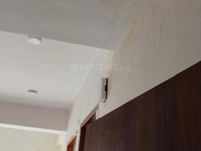 2 BHK Apartment in Indira Nagar for rent Lucknow. The reference number is 21242289