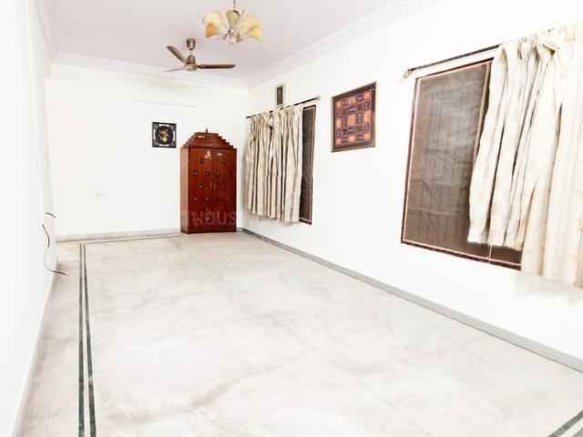 2 BHK Apartment in Indira Nagar for resale Bengaluru. The reference number is 20425386