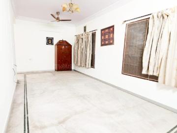 2 BHK Apartment in Indira Nagar for resale Bengaluru. The reference number is 20425386