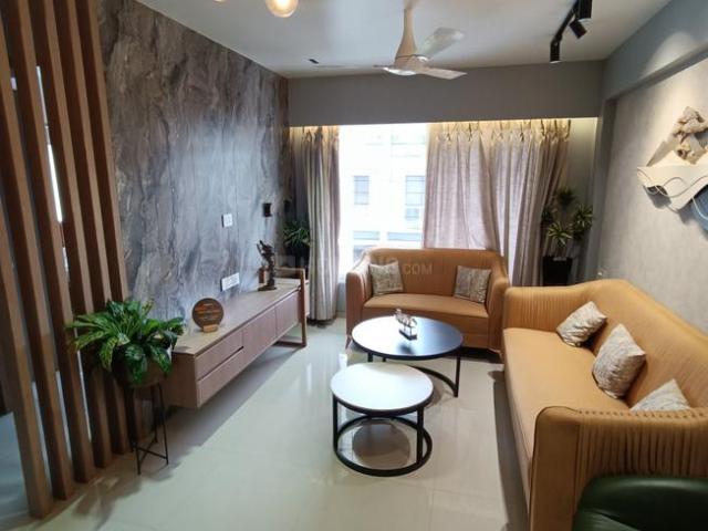 2 BHK Apartment in Indira Nagar for resale Nashik. The reference number is 14970838