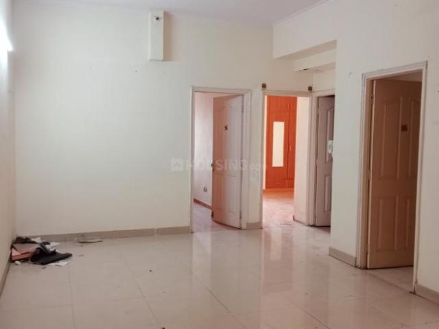 2 BHK Apartment in Indirapuram for rent Ghaziabad. The reference number is 18907544