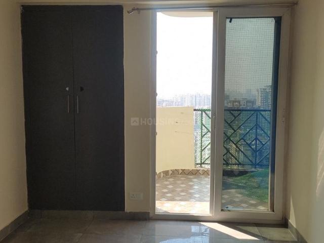 2 BHK Apartment in Indirapuram for rent Ghaziabad. The reference number is 19670076