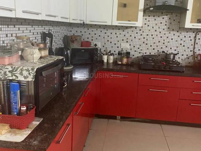 2 BHK Apartment in Indirapuram for rent Ghaziabad. The reference number is 13090792