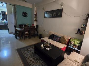 2 BHK Apartment in Indirapuram for rent Ghaziabad. The reference number is 20075325